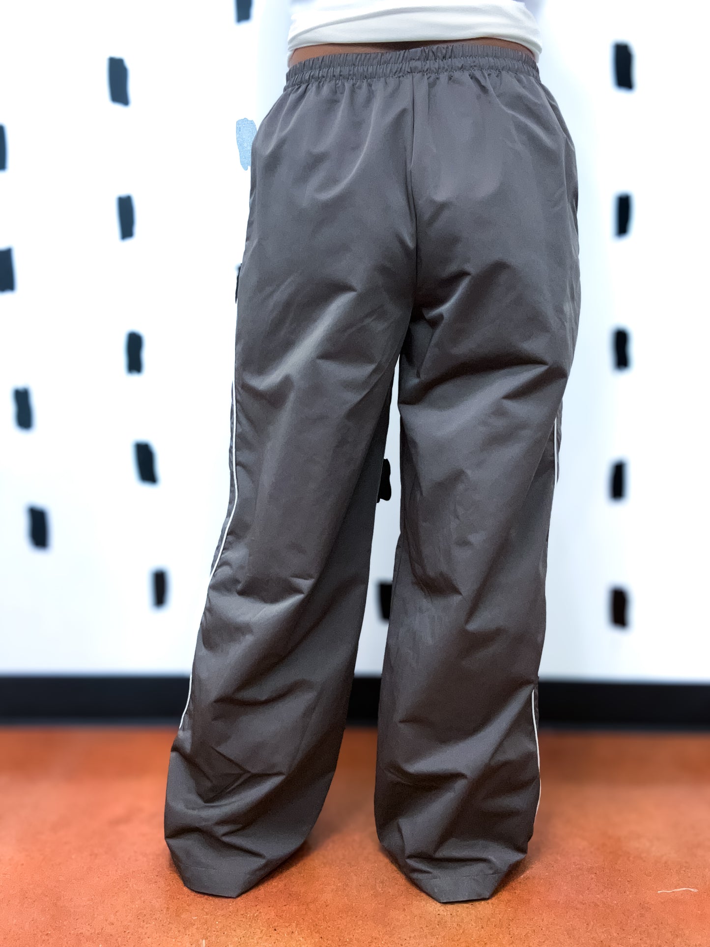 Cocoa Wide Leg Piping Detail Pants