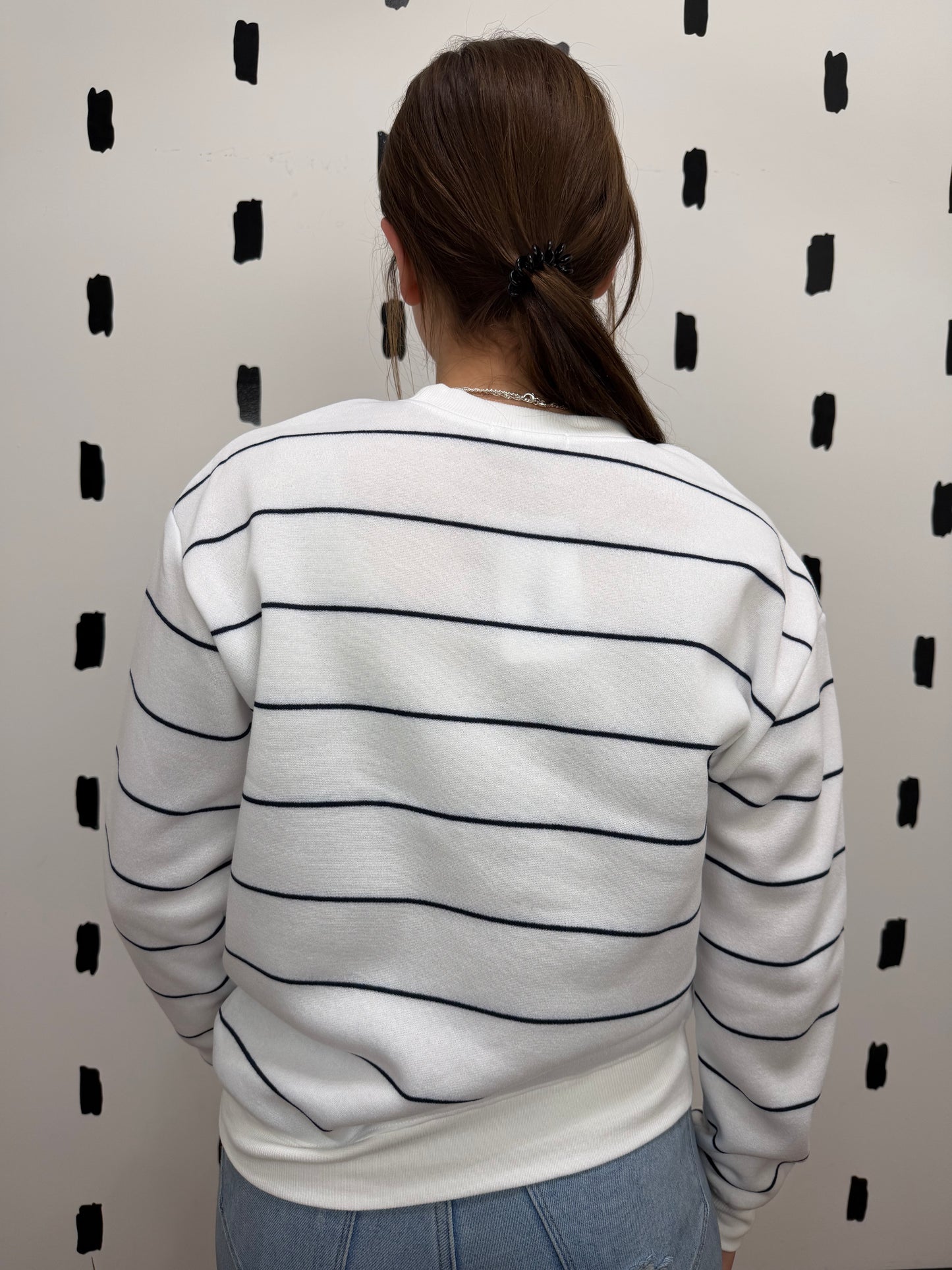 Ivory/Navy Crew Neck Sweatshirt