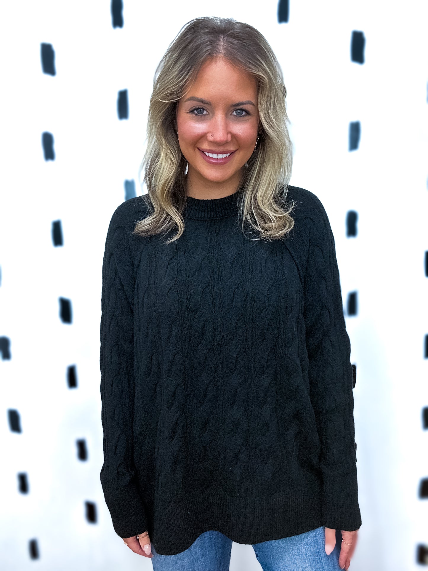 Black Crew Neck Cable Knit Sweater