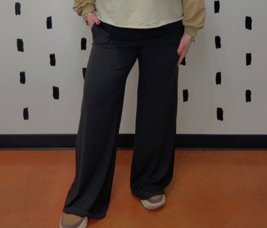 Black Butter V Waist Wide Pant