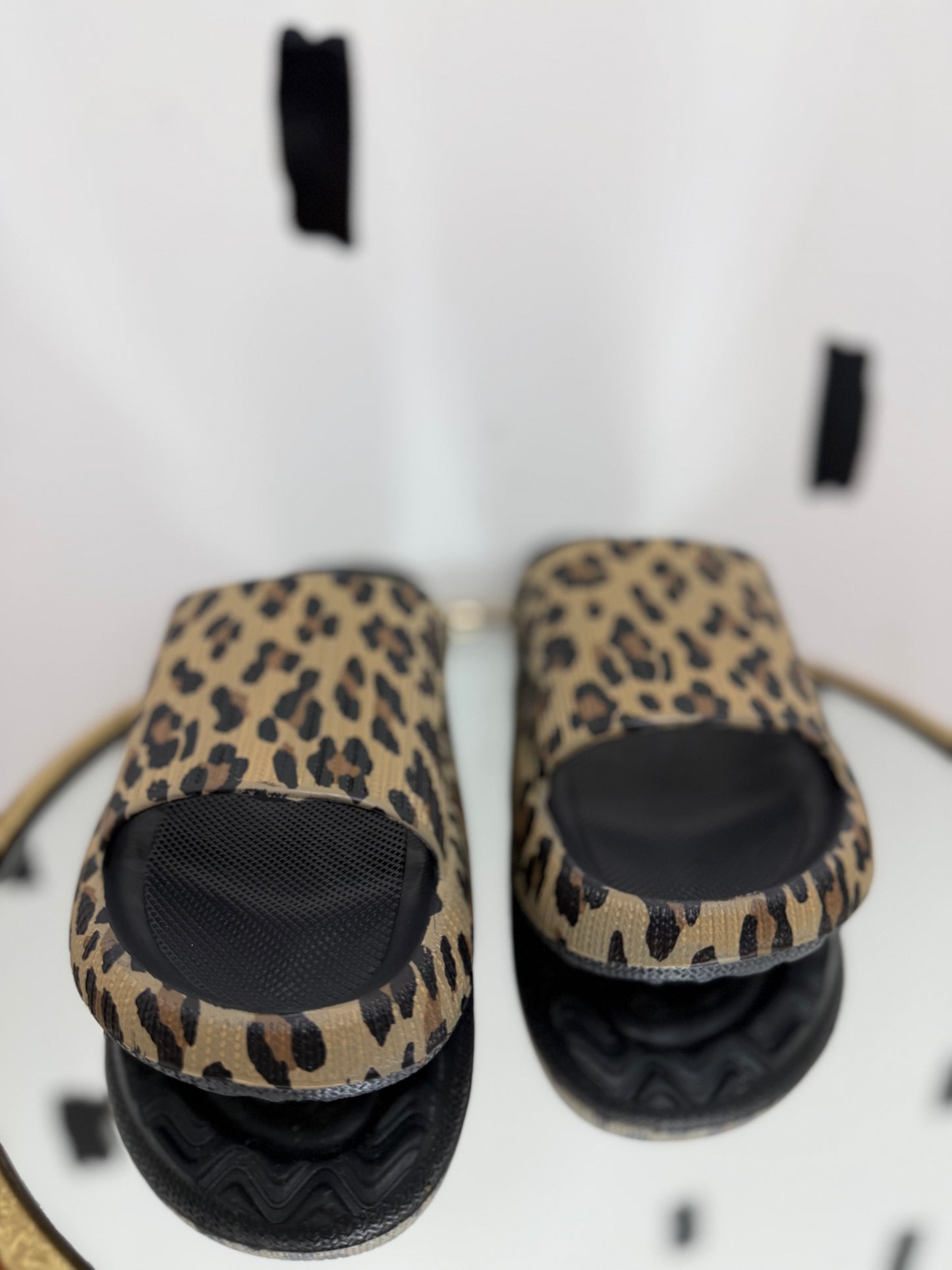 Leopard Slides