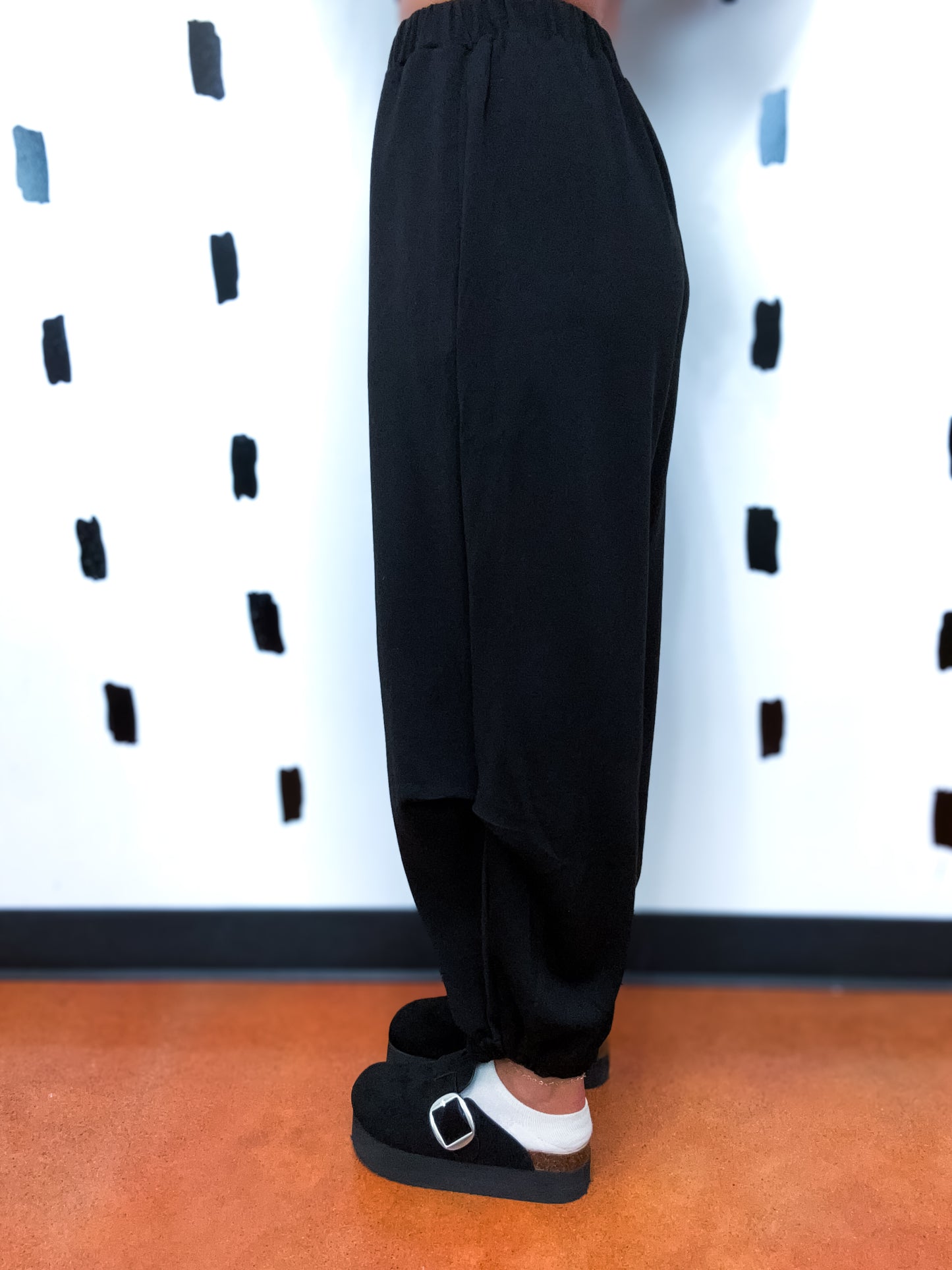 Black Soft Sleeveless Top & Harem Pants Set