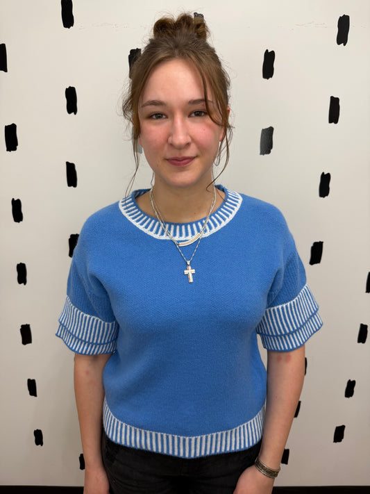 Blue/Ivory Short Sleeve Knit Top