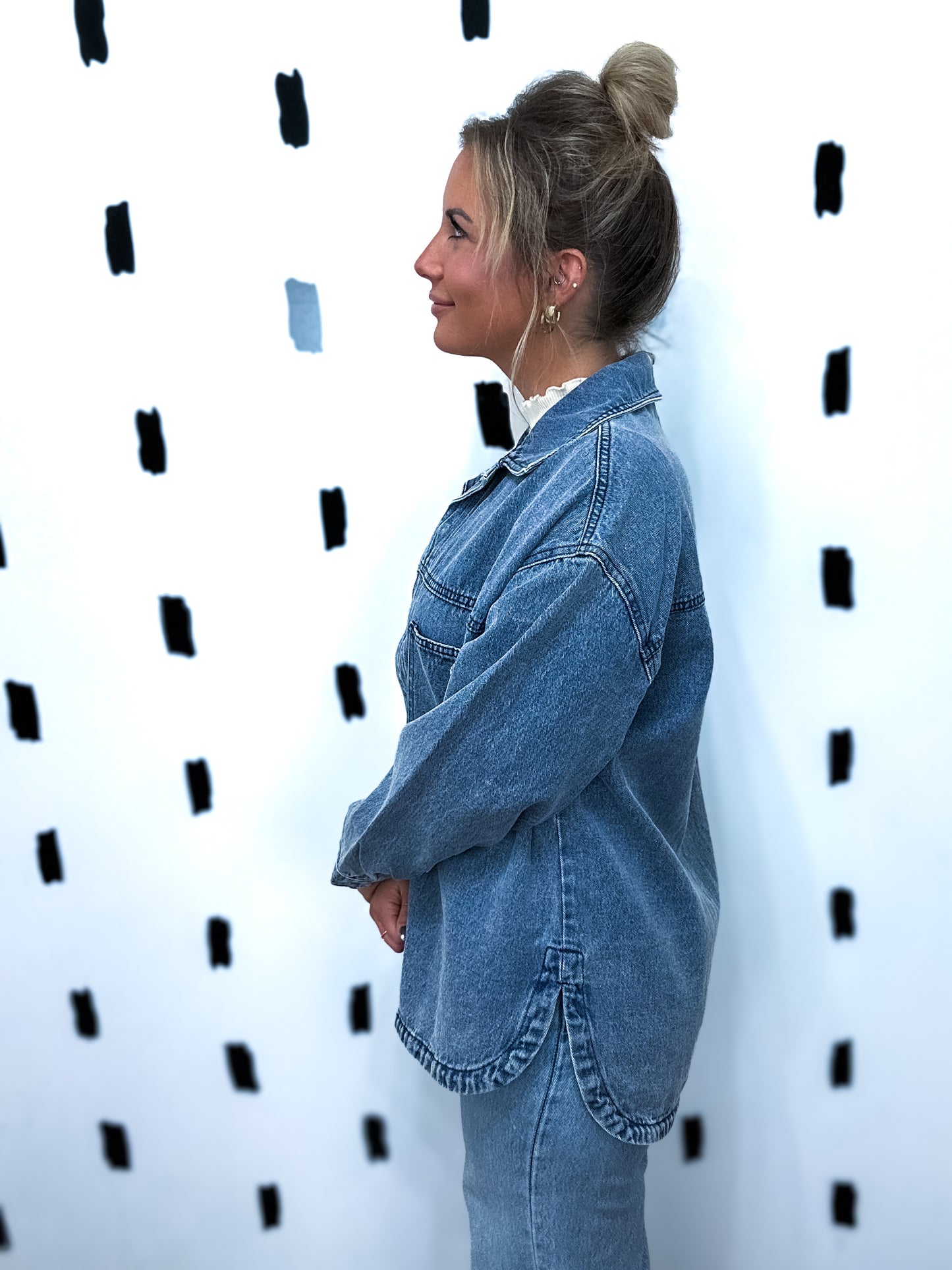 Med Wash Oversized Denim Shacket