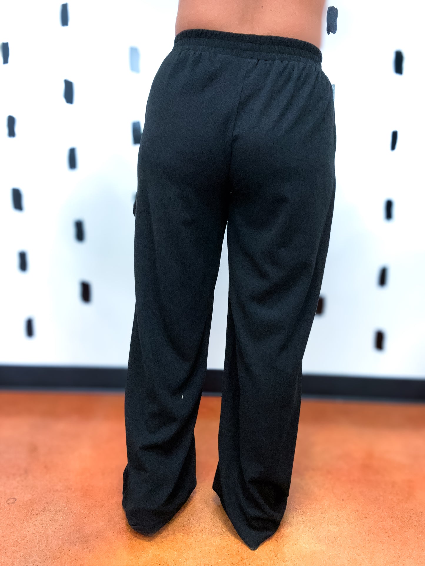 Black Two-Tone Texture Knit Pants