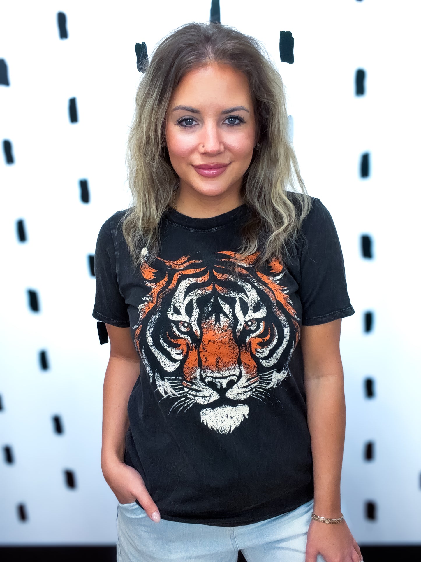 Black Tiger Face Graphic Tee