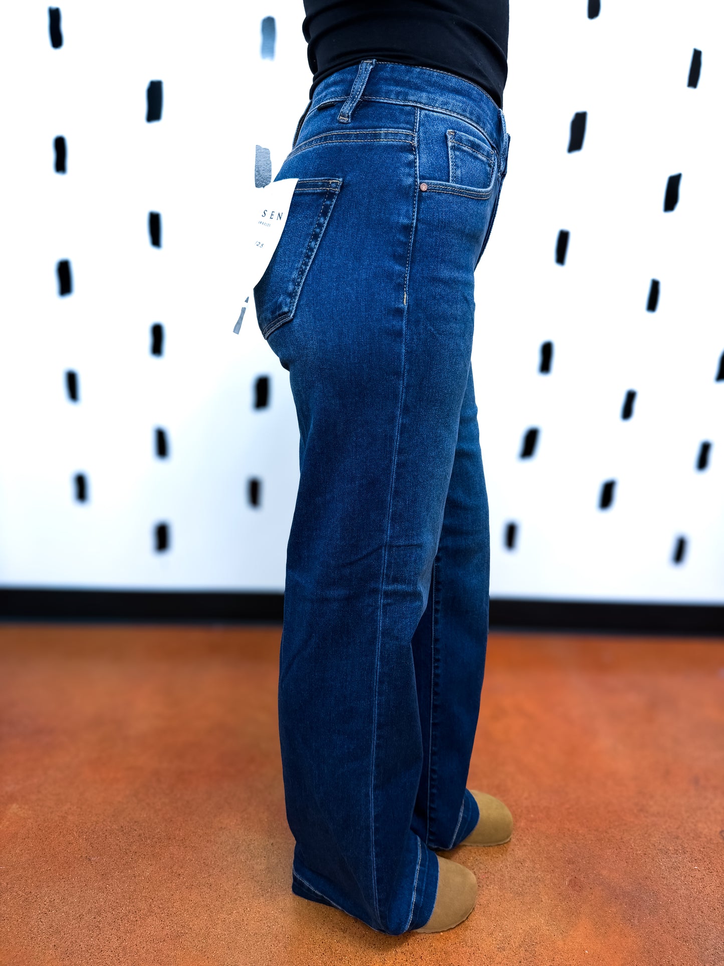 Dark Mid Rise Wide Leg Jeans