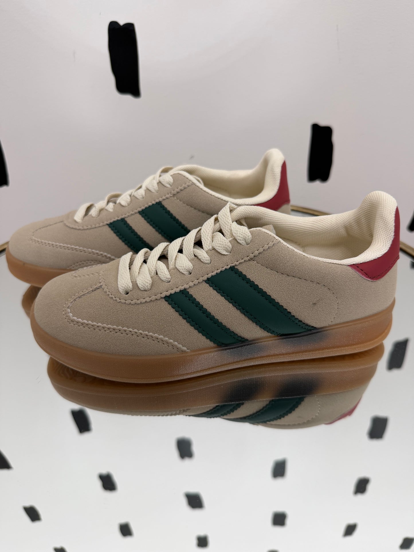 Khaki/Green Sneakers