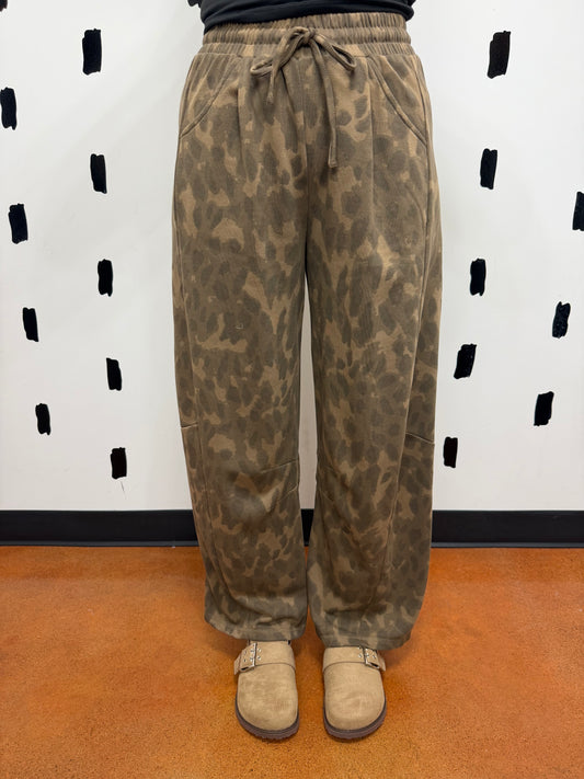 Mocha Leopard Barrel Pants