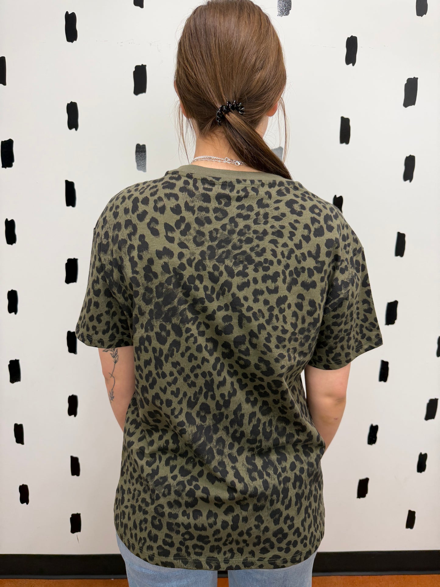 Olive/Black Short Sleeve Leopard Print Top