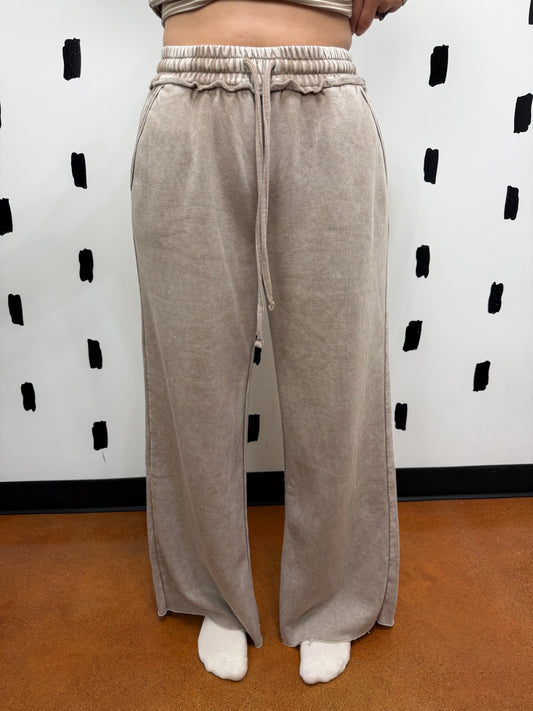 Cocoa Acid Wash Sweatpants