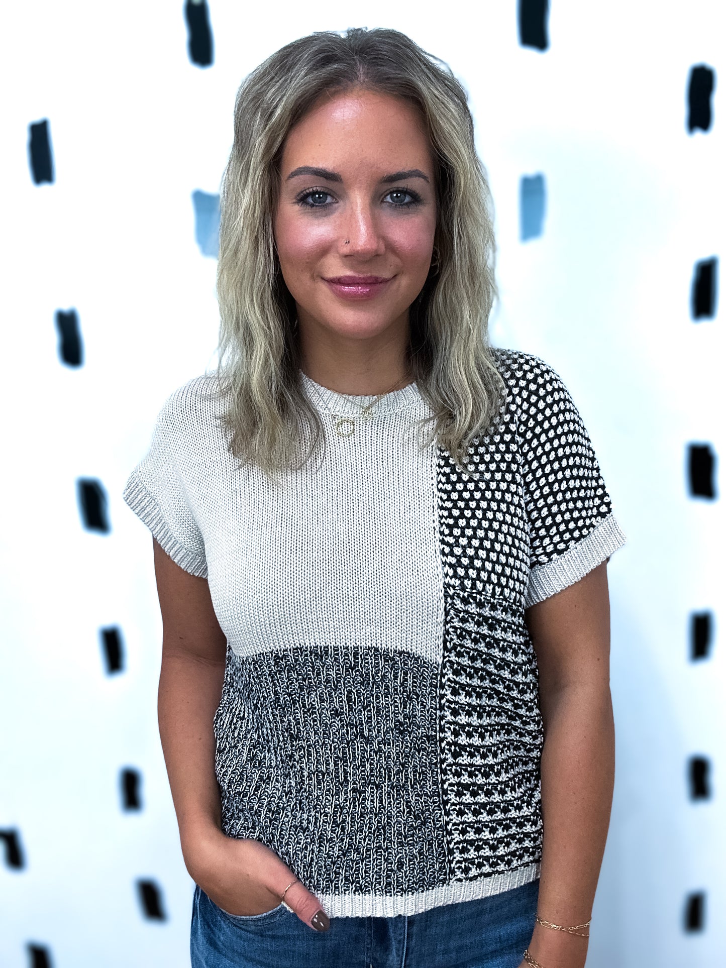 Black Colorblock Short Sleeve Sweater