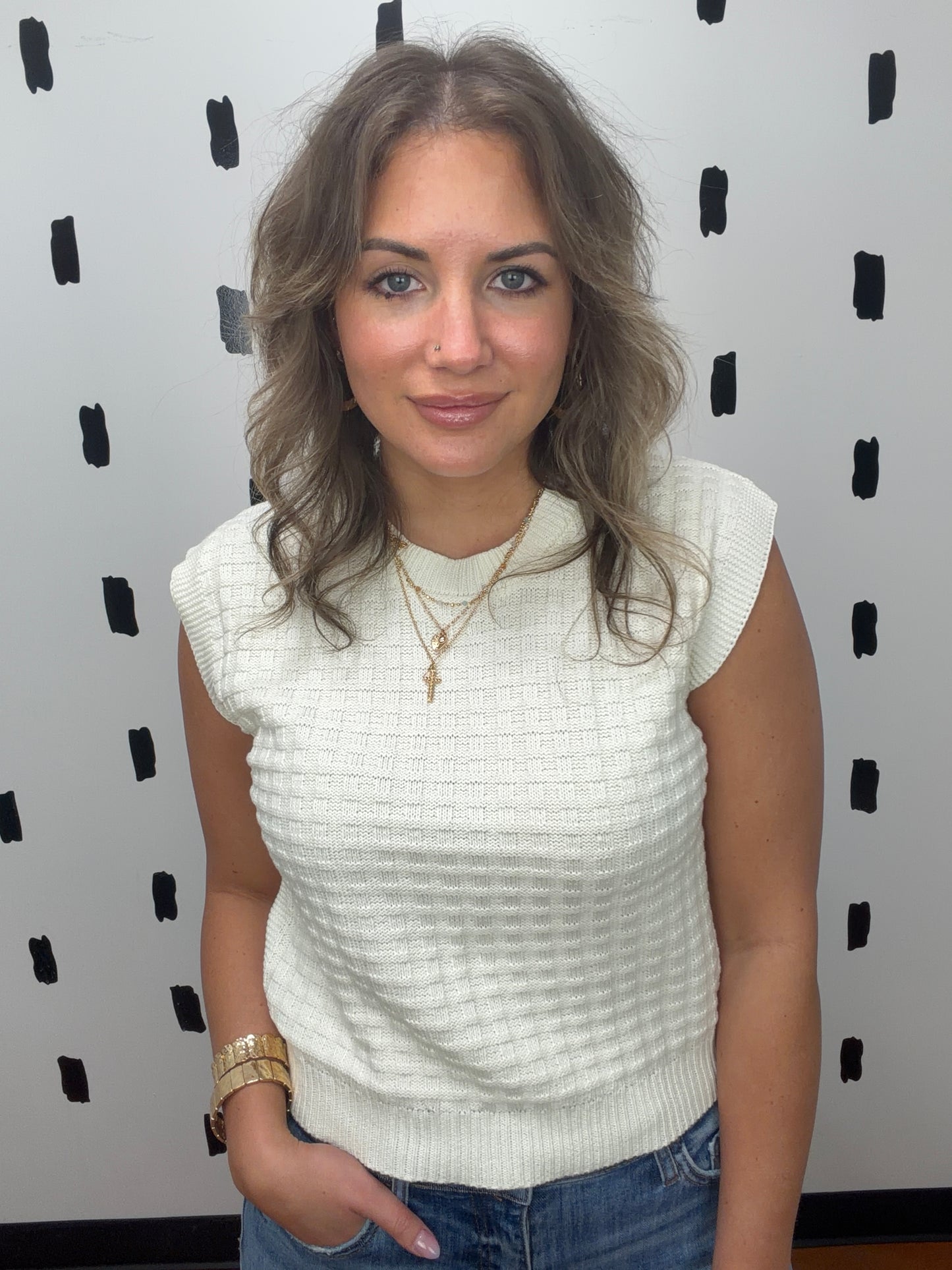 Whip Cream Textured Sleeveless Knit Top