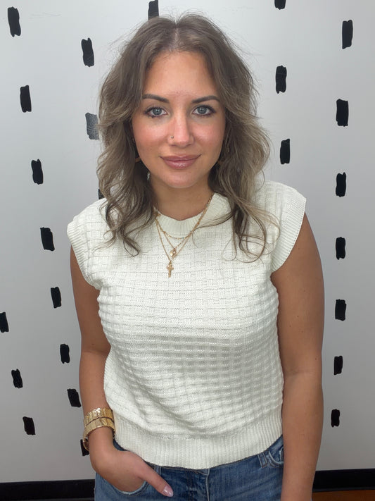 Whip Cream Textured Sleeveless Knit Top