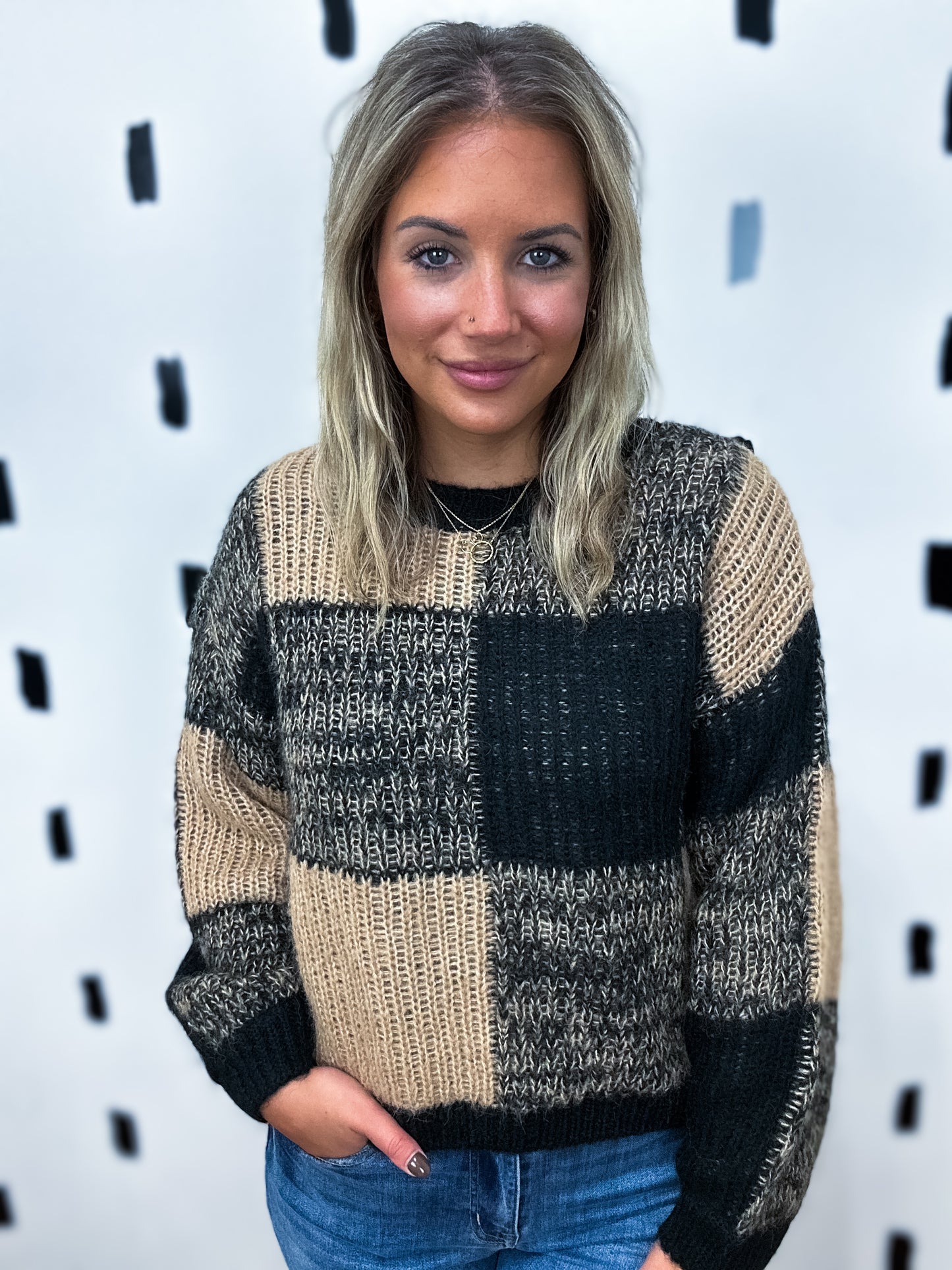 Black Plaid Knit Pattern Pullover Sweater