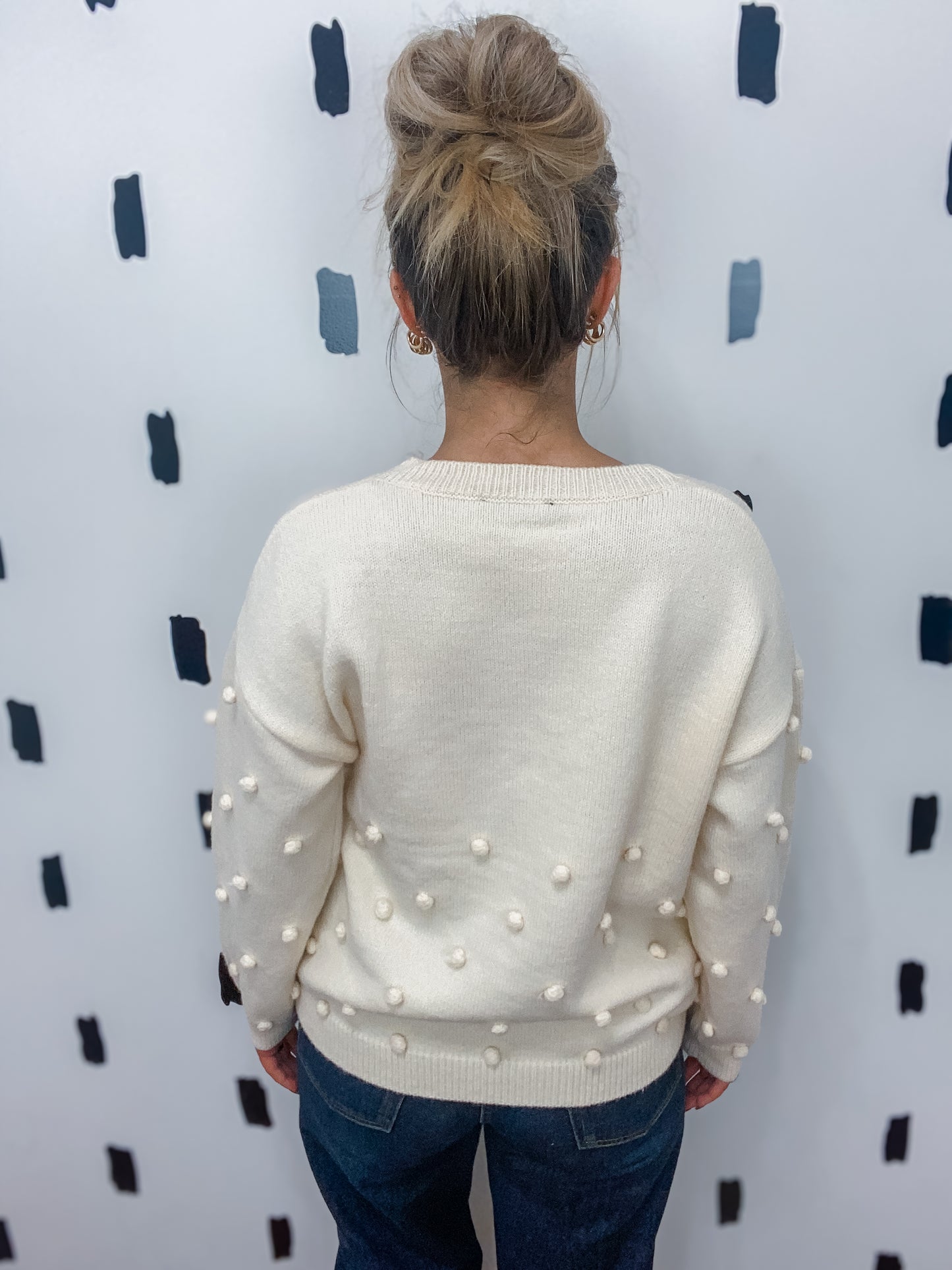 Ivory Pom Pom Detailed Knit Sweater
