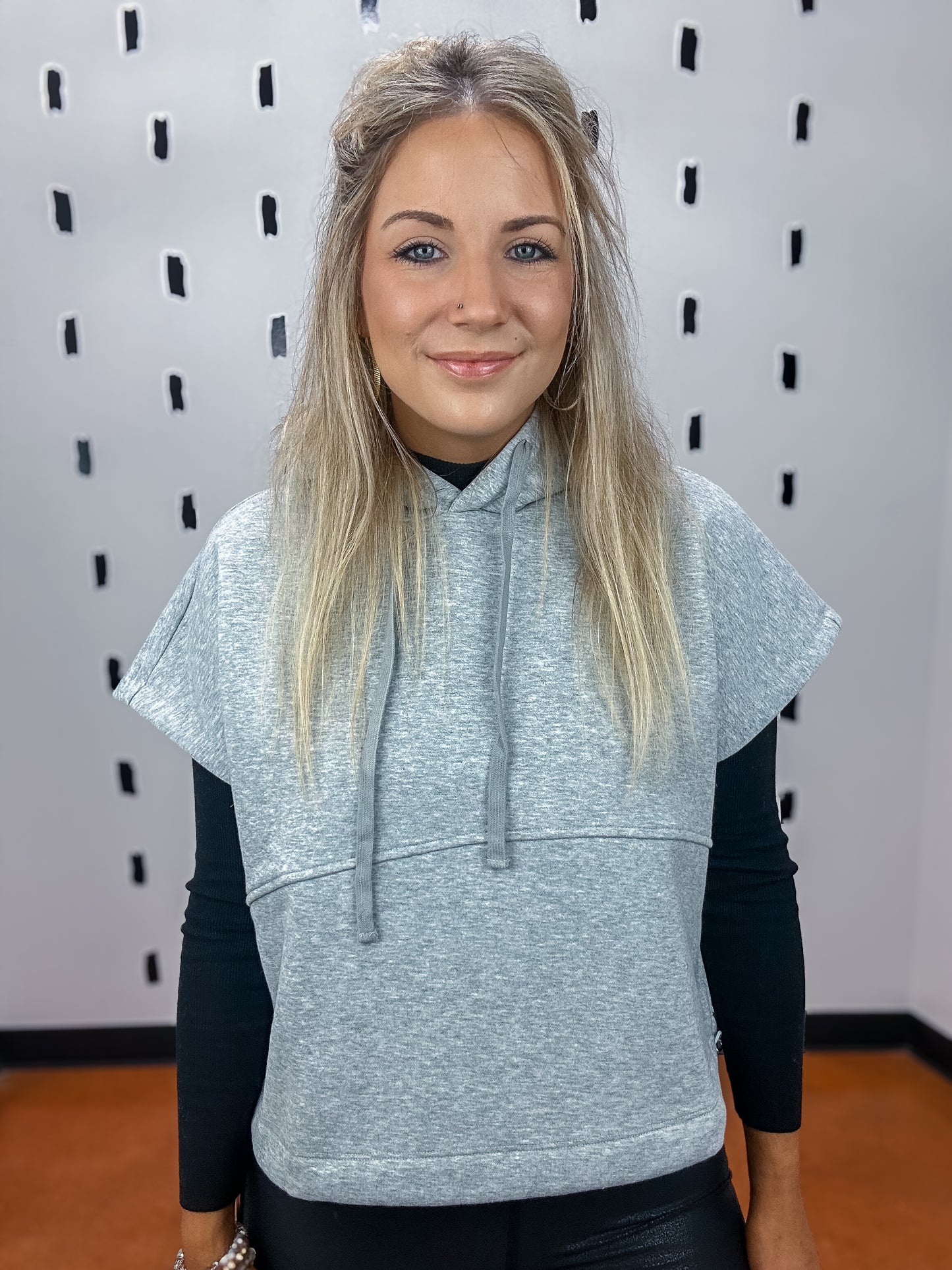 H.Grey Sleeveless Crop Hoodie
