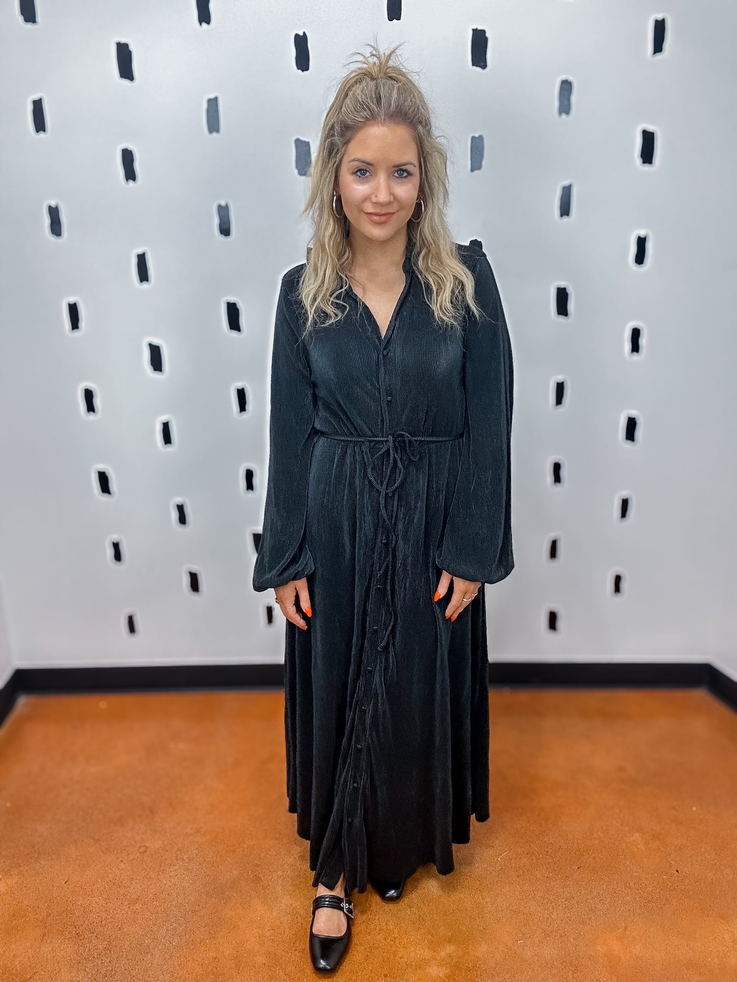 Black Pleated Tie Waist Midi Dress